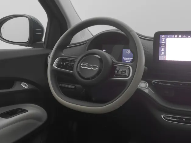 FIAT 500 electric 87 kW La Prima