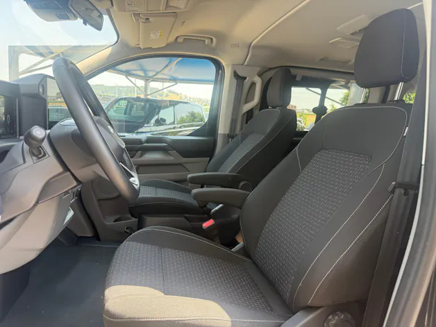 FORD Transit C Kombi 320 L2 2.0 EcoBlue 170 Trend