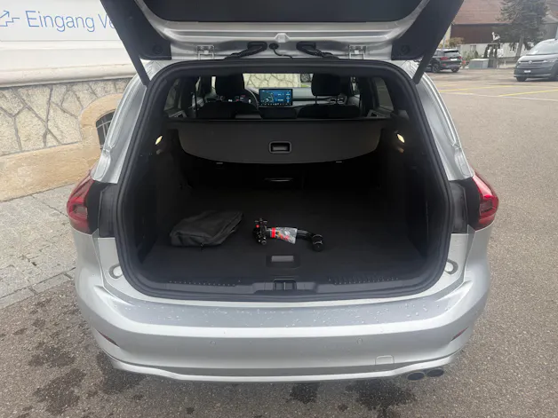 FORD Focus Station Wagon 1.0i EcoB Hybrid 155 ST-Line X
