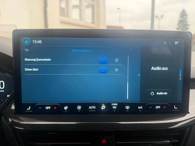 FORD Focus Station Wagon 1.0i EcoB Hybrid 155 ST-Line X
