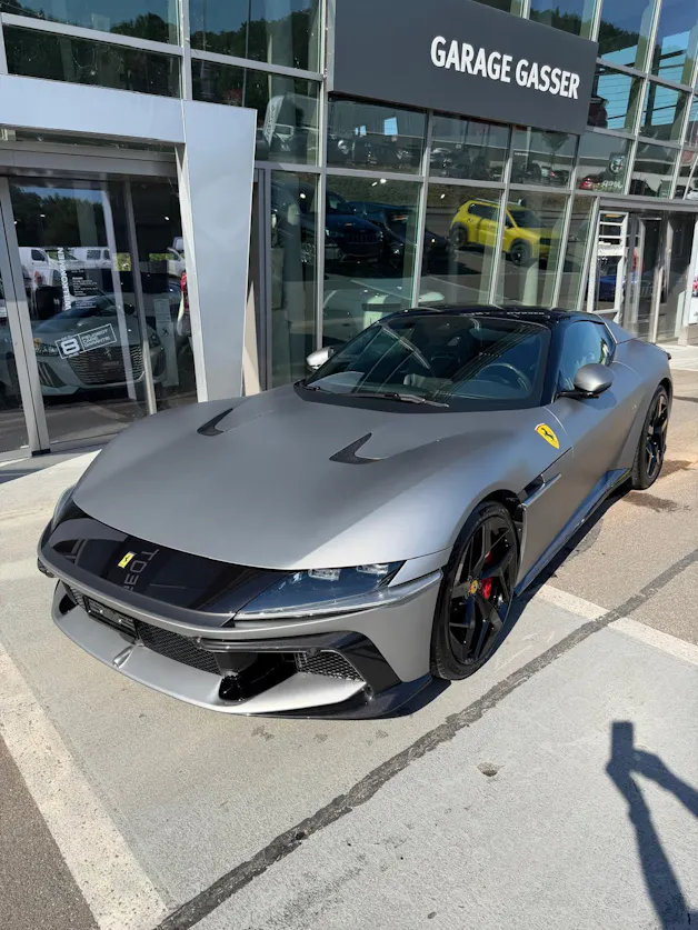 FERRARI 12 Cilindri Spider