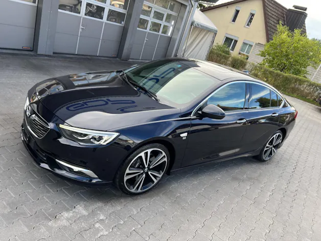 OPEL Insignia 2.0 T Grand Sport Excellence 4WD Automat.