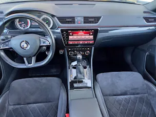 SKODA Superb Combi 2.0 TSI SportLine+ DSG 4x4