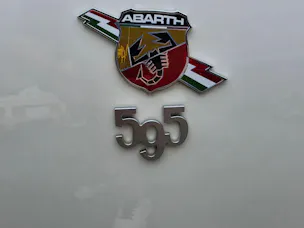 FIAT 595C 1.4 16V Turbo Abarth Competizione Dualogic