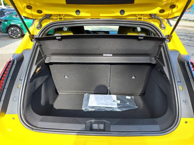 RENAULT R5 E-Tech Comfort Range iconic five