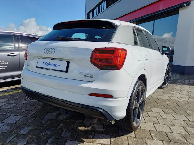 AUDI Q2 40 TFSI Sport quattro S-tronic *S-Line*