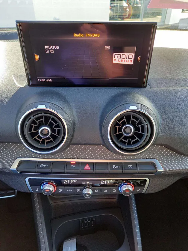 AUDI Q2 40 TFSI Sport quattro S-tronic *S-Line*