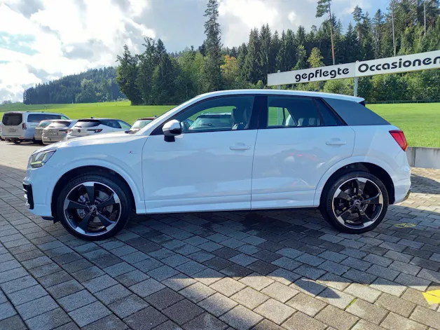 AUDI Q2 40 TFSI Sport quattro S-tronic *S-Line*