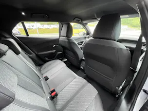 PEUGEOT 2008 1.2 PureTech Allure Premium