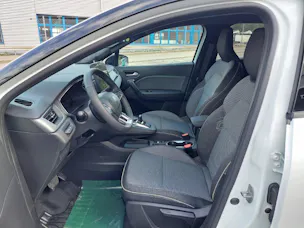 RENAULT Captur 1.8 E-Tech techno 160