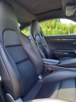 PORSCHE 911 Turbo S PDK