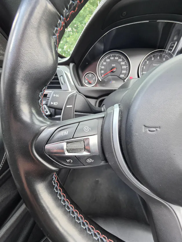 BMW M4 Cabriolet Drivelogic M Competition