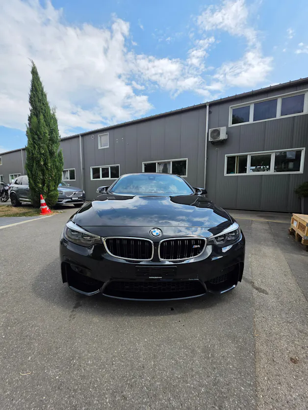 BMW M4 Cabriolet Drivelogic M Competition