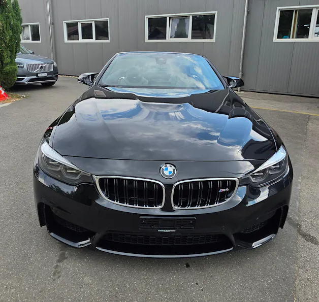 BMW M4 Cabriolet Drivelogic M Competition