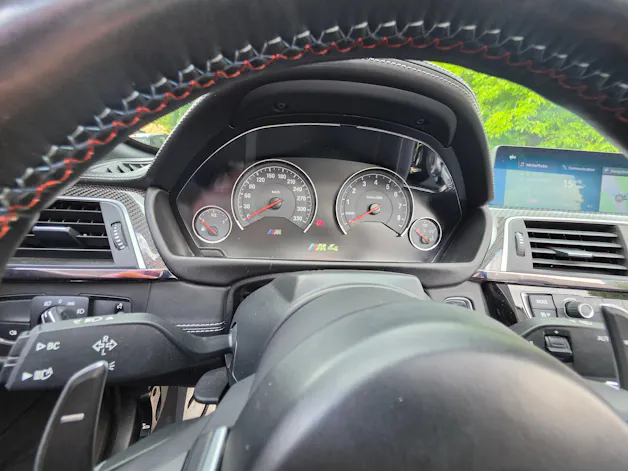 BMW M4 Cabriolet Drivelogic M Competition