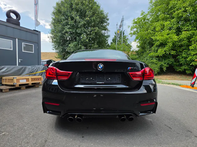 BMW M4 Cabriolet Drivelogic M Competition