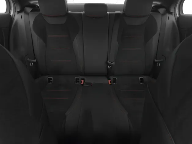 MERCEDES-BENZ A 180 AMG Line 7G-DCT