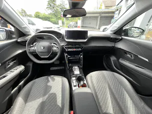PEUGEOT 208 1.2 MHEV 110 Allure Premium