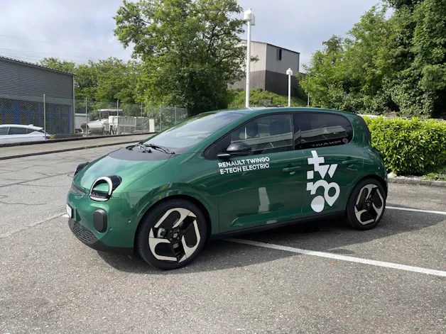 RENAULT Twingo E-Tech Urban Range techno