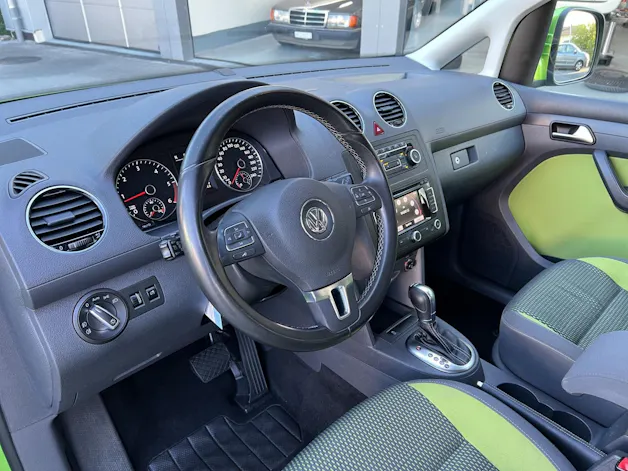 VW Cross Caddy 2.0 TDI 4Motion DSG