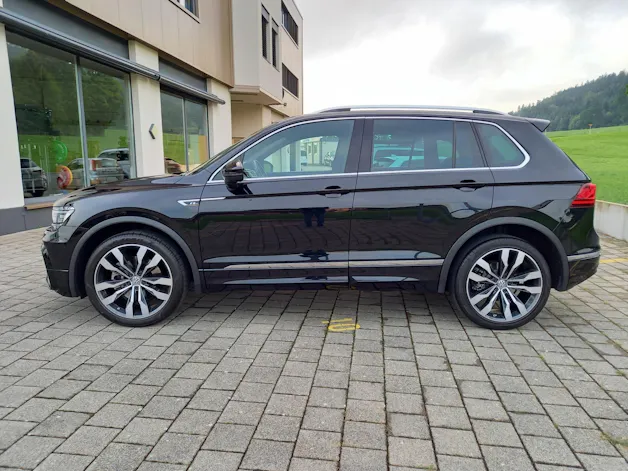 VW Tiguan 2.0TSI Highline 4Motion DSG **R-Line**
