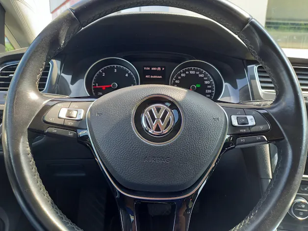 VW Golf 2.0 TDI Comfortline 4Motion DSG