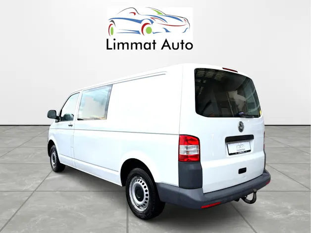 VW T5 2.0 TDI 6 Plätze