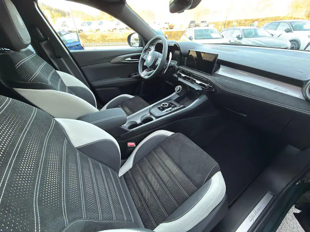 ALFA ROMEO Tonale 1.3 Plug-in-Hybrid Q4 Sport Speciale Launch