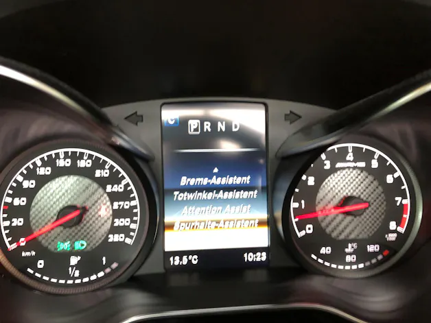 MERCEDES-BENZ AMG GT Roadster Speedshift DCT