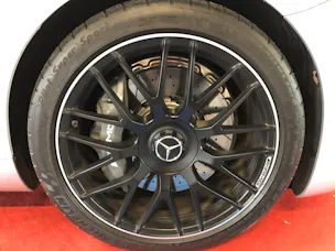 MERCEDES-BENZ AMG GT Roadster Speedshift DCT
