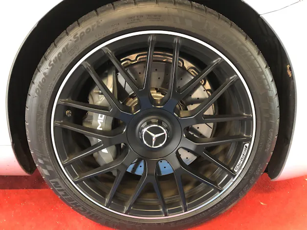 MERCEDES-BENZ AMG GT Roadster Speedshift DCT