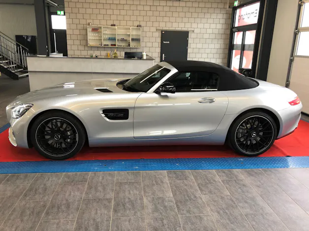 MERCEDES-BENZ AMG GT Roadster Speedshift DCT