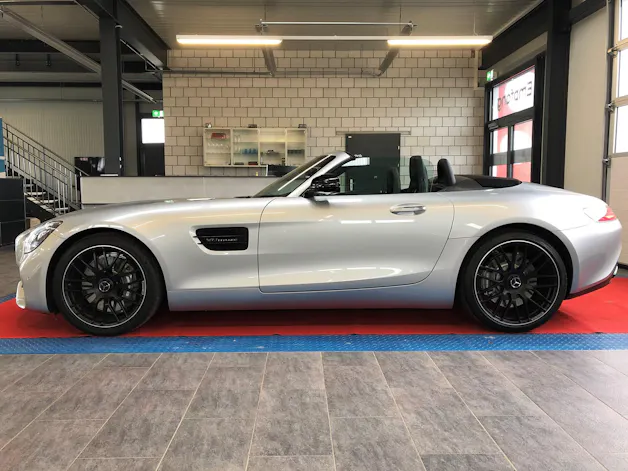 MERCEDES-BENZ AMG GT Roadster Speedshift DCT
