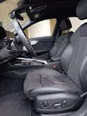 AUDI A4 Avant 40 TDI S line quattro S-tronic