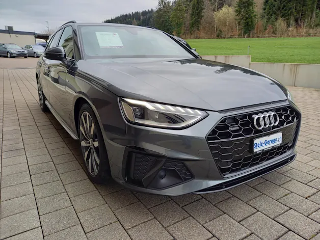 AUDI A4 Avant 40 TDI S line quattro S-tronic