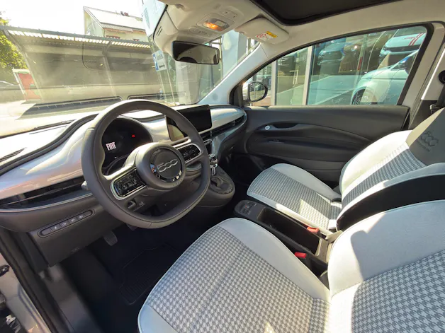 FIAT 500C 1.0 FireFly MHD Dolcevita
