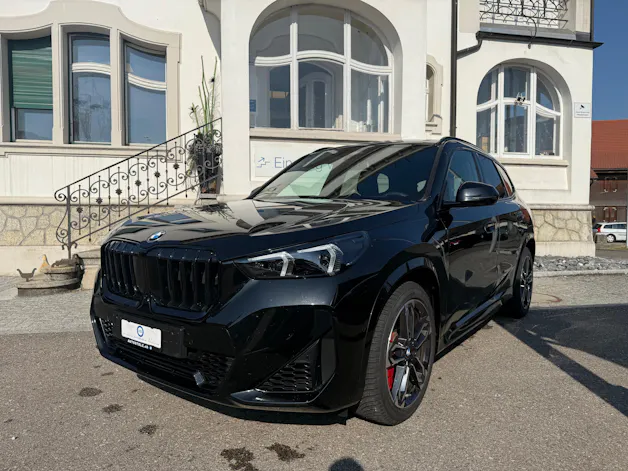 BMW X1 23i xDrive paddles M-SPORT PRO