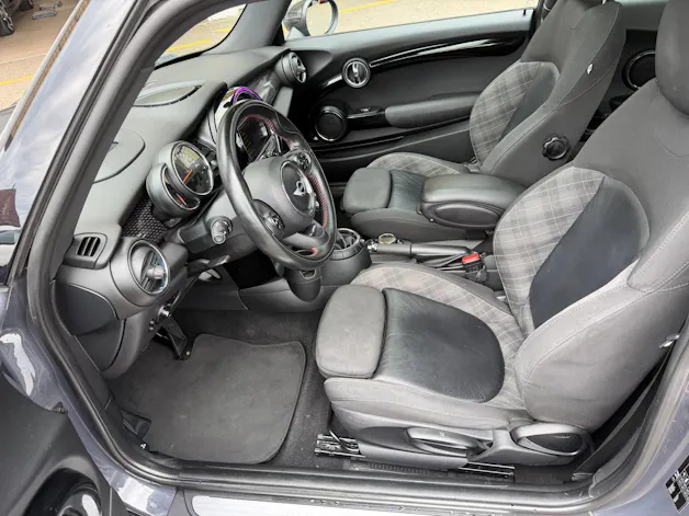 MINI Cooper S Steptronic