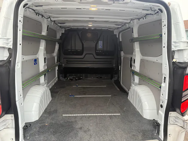 FORD Transit C Van 320 L2 2.0 EcoBlue 136 Trend