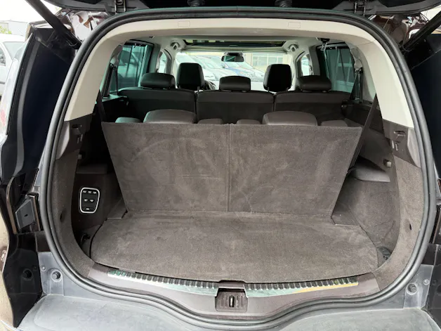 RENAULT Espace 1.6 dCi Intens EDC