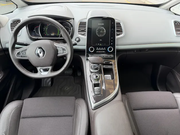 RENAULT Espace 1.6 dCi Intens EDC