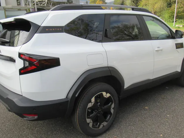 DACIA Bigster 1.8 Hybrid Extreme