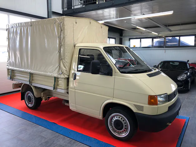 VW 2.5 PICK-up Blachenaufbau
