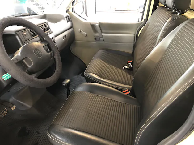 VW 2.5 PICK-up Blachenaufbau