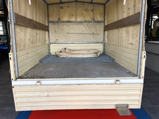 VW 2.5 PICK-up Blachenaufbau