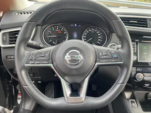 NISSAN Qashqai 1.3 DIG-T 160 Tekna