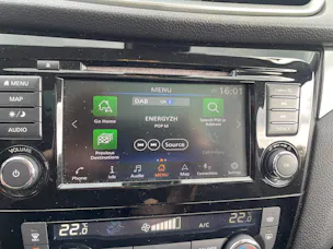 NISSAN Qashqai 1.3 DIG-T 160 Tekna