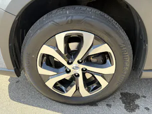 Subaru Outback 2.5i Luxury