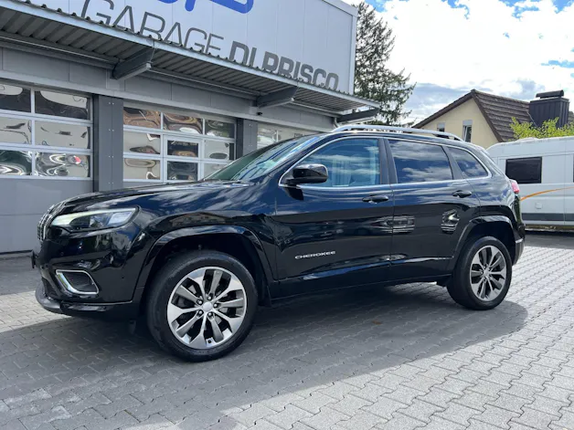 JEEP Cherokee 2.2MJ Overland AWD Drive I 9ATX