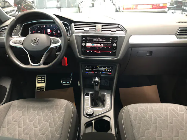 VW Tiguan 2.0 TDI SCR MOVE 4Motion DSG
